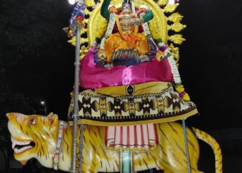 வல்வை ஸ்ரீ வாலாம்பிகா சமேத வைத்தீஸ்வர சுவாமி ஆலய இராஜராஜேஸ்வரி அம்மன்  6ம் நாள் திருவிழா வரையான சில படத்தொகுப்பு 24.07.2025