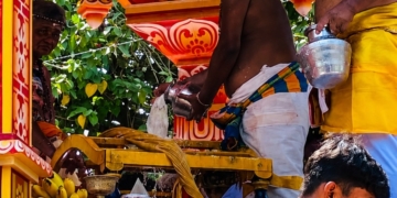 சிறப்புற்ற செல்வச்சந்நிதி முருகன் ஆலயத் தீர்த்தத் திருவிழா: குவிந்த அடியவர்கள்