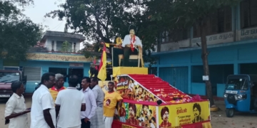 வல்வெட்டித்துறைச் சந்தியில் தியாக தீபம் திலீபன் ஊர்தி அஞ்சலி நிகழ்வு